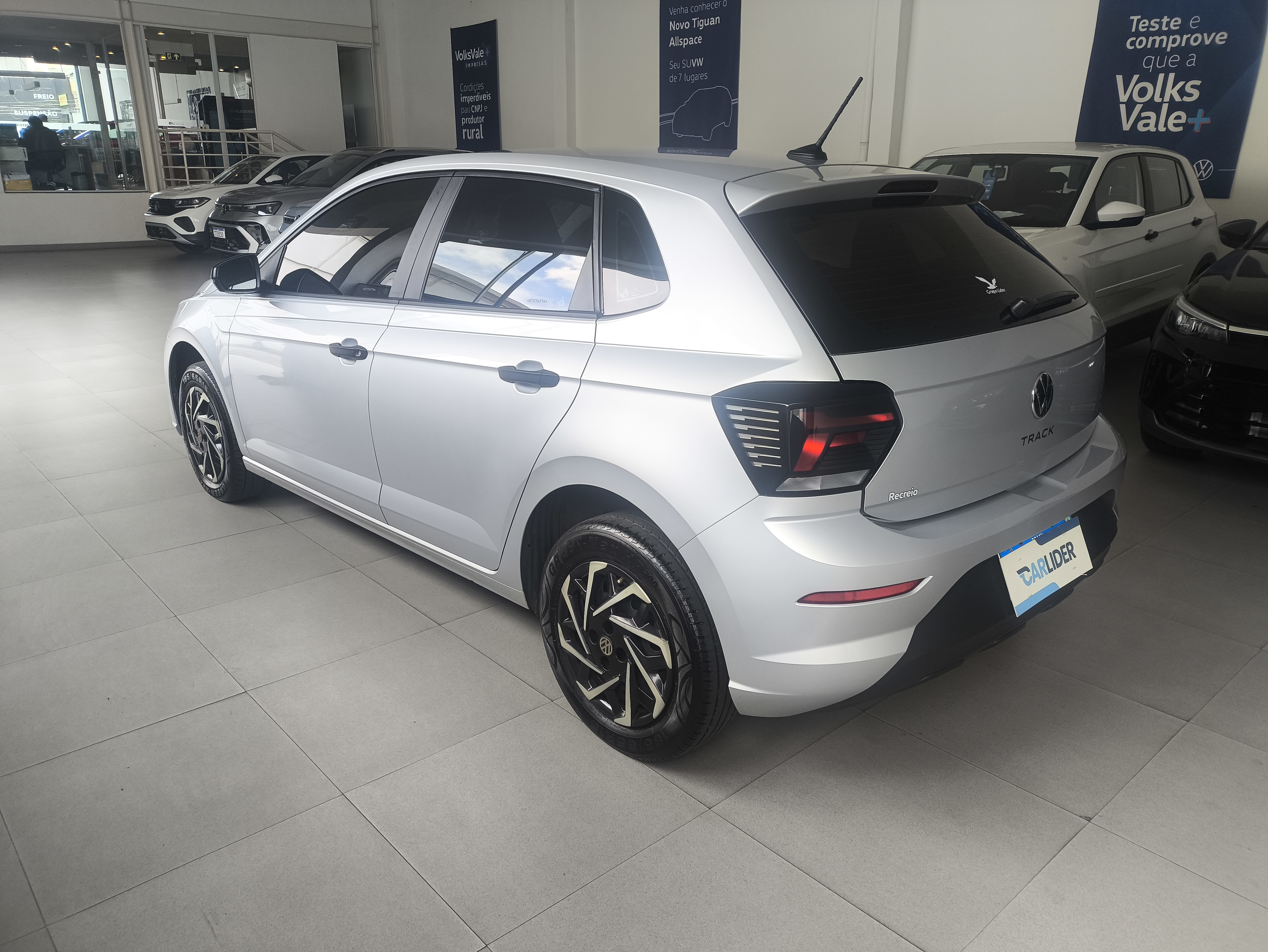 POLO 1.0 MPI TRACK MANUAL6