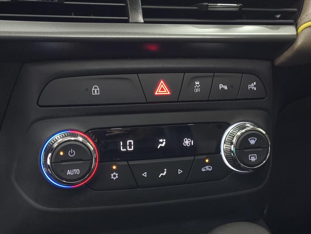 TRACKER 1.2 TURBO FLEX PREMIER AUTOMÁTICO9
