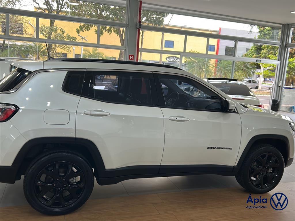 COMPASS 2.0 16V DIESEL LONGITUDE 4X4 AUTOMÁTICO4