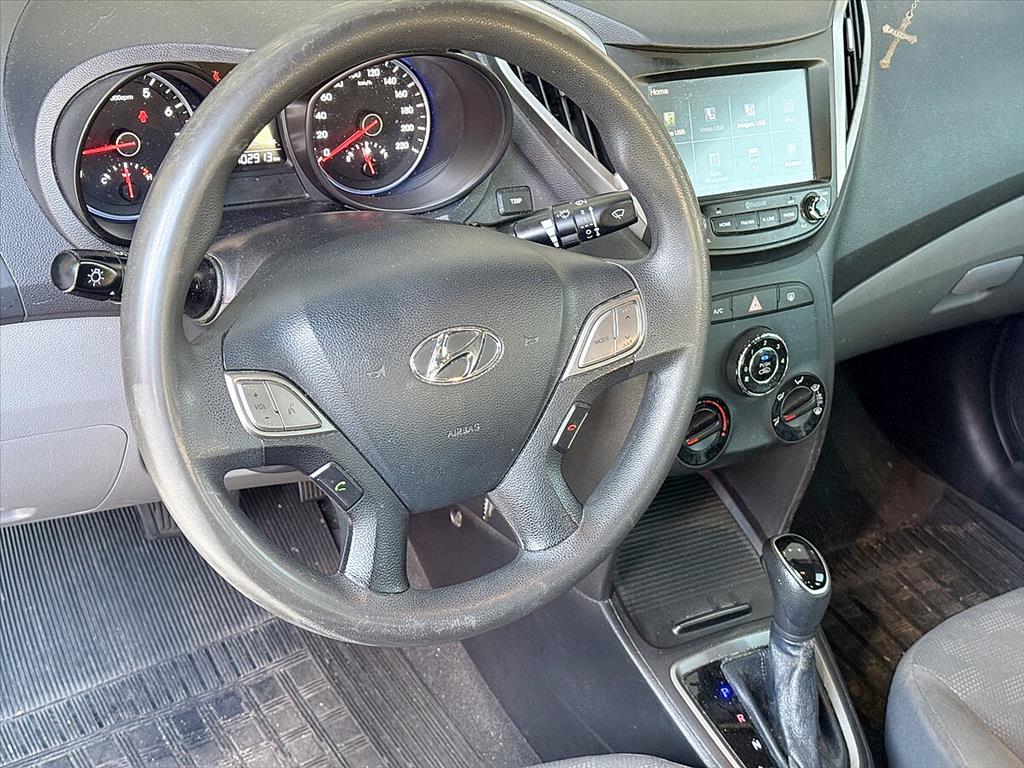 Hyundai Hb20S - 1.6 STYLE 16V FLEX 4P AUTOMÁTICO