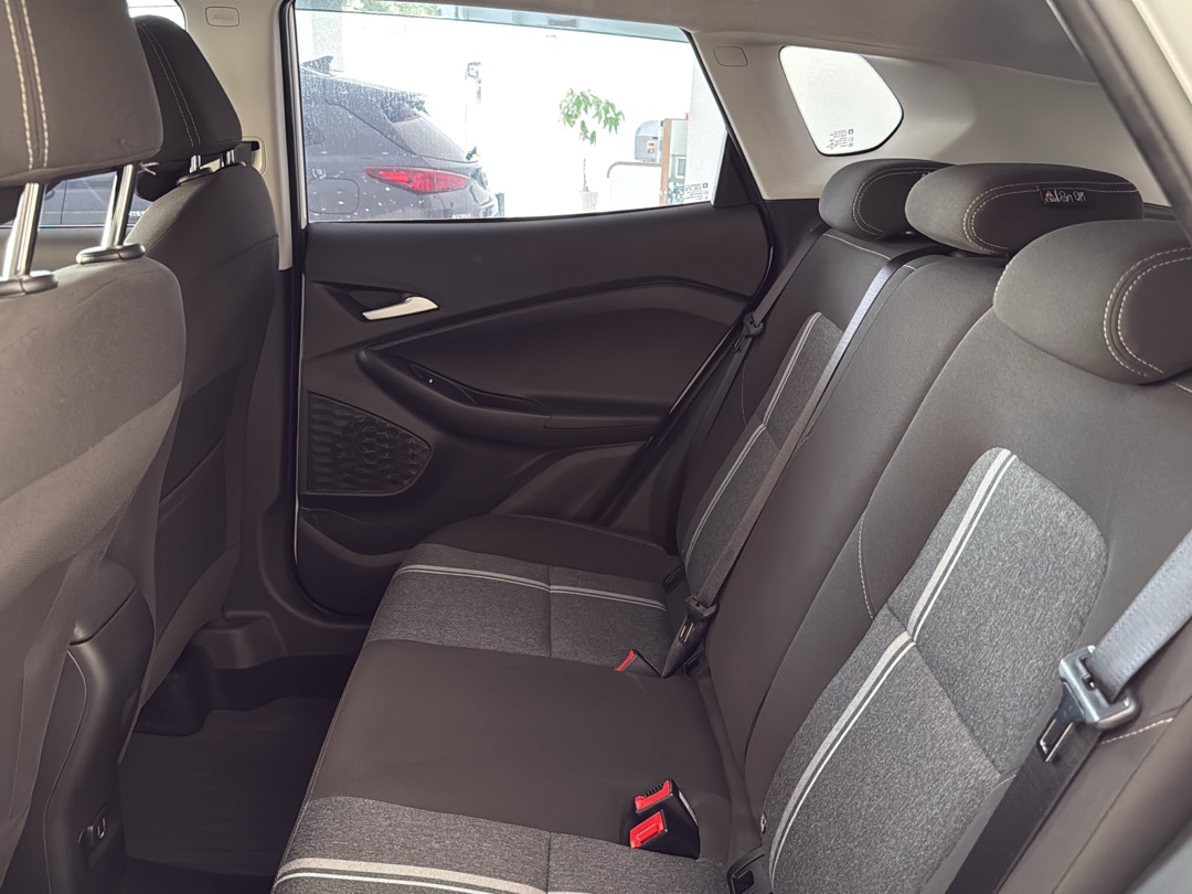 TRACKER 1.0 TURBO FLEX LT AUTOMÁTICO10