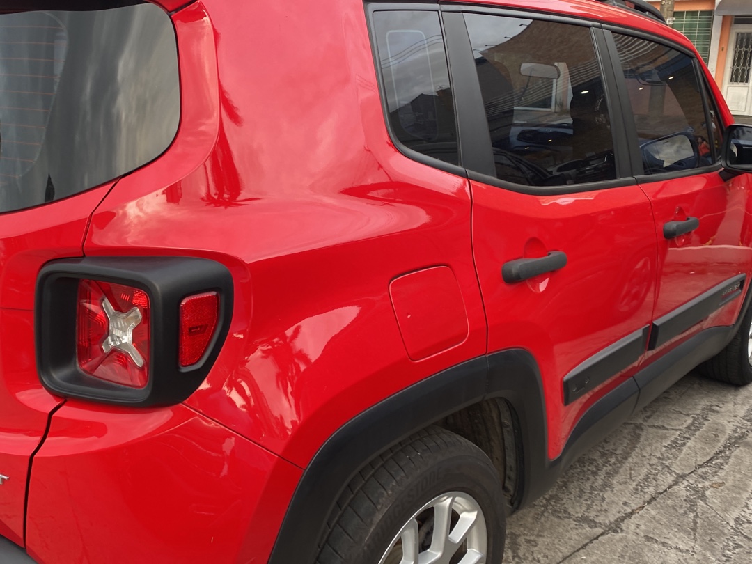 RENEGADE 1.8 16V FLEX SPORT 4P AUTOMÁTICO RENEGADE 1.8 16V FLEX SPORT 4P AUTOMÁTICO