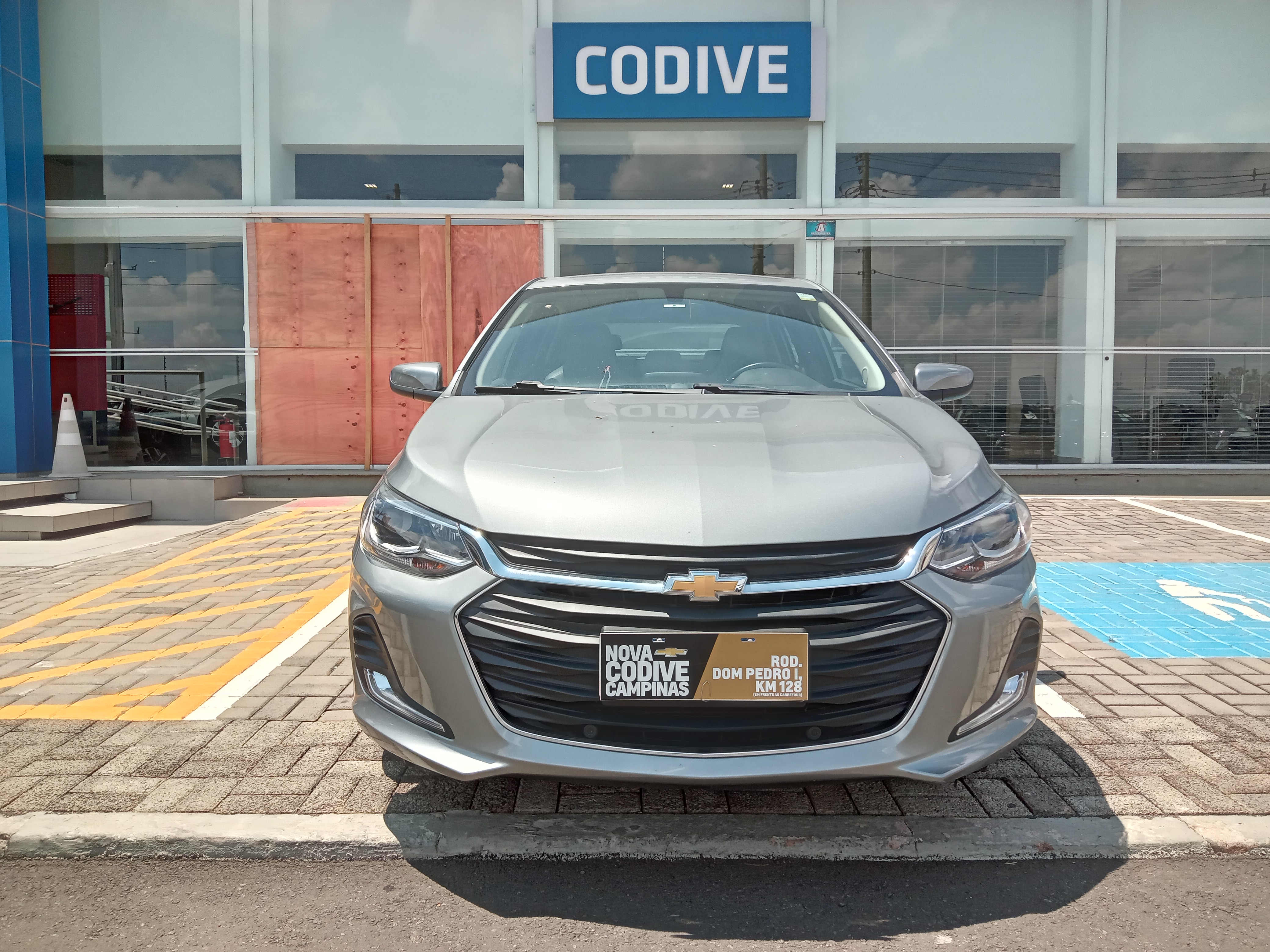 ONIX 1.0 TURBO FLEX PREMIER AUTOMÁTICO4