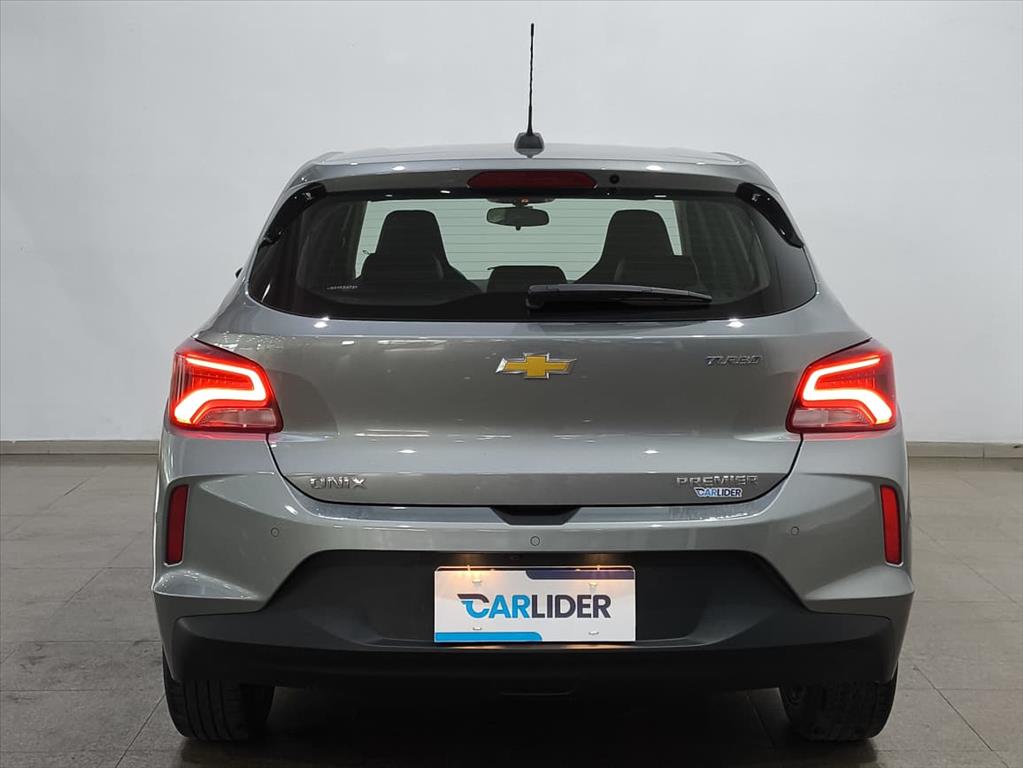 ONIX 1.0 TURBO FLEX PREMIER AUTOMÁTICO4