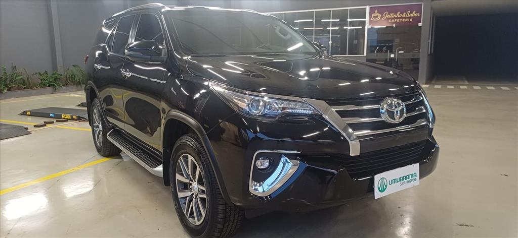 HILUX SW4 2.8 SRX 4X4 7 LUGARES 16V TURBO INTERCOOLER DIESEL 4P AUTOMÁTICO1