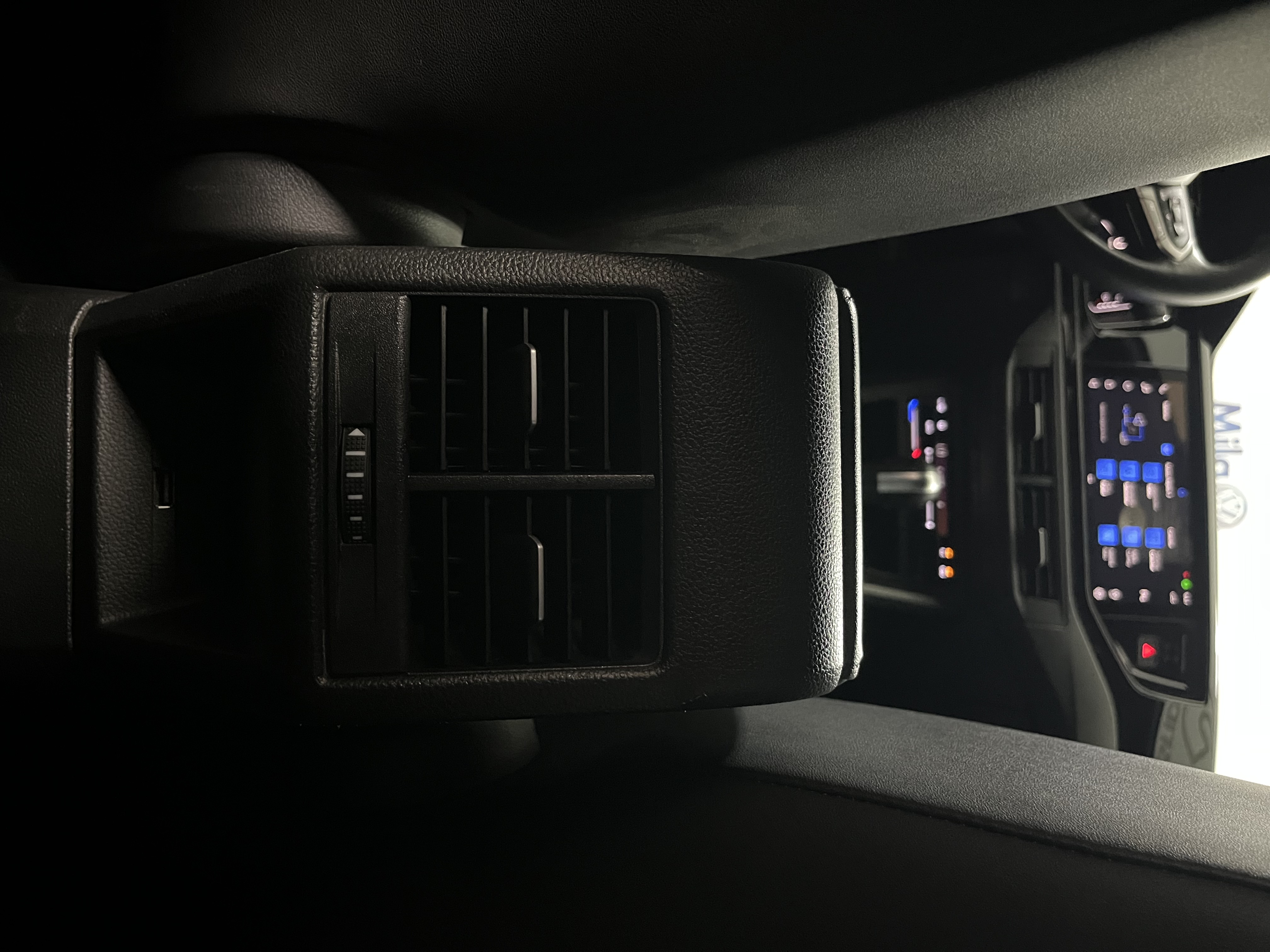 NIVUS 1.0 200 TSI TOTAL FLEX HIGHLINE AUTOMÁTICO11