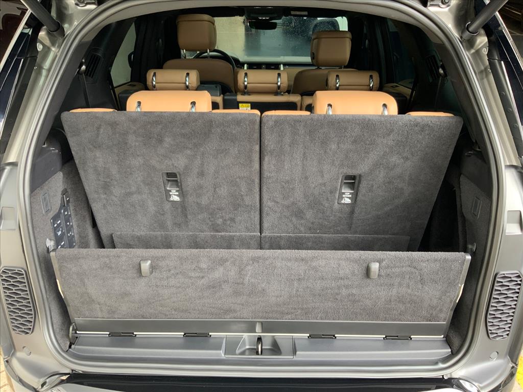 Land Rover-DISCOVERY-3.0 D300 TURBO DIESEL MHEV METROPOLITAN EDITION AUTOMÁTICO