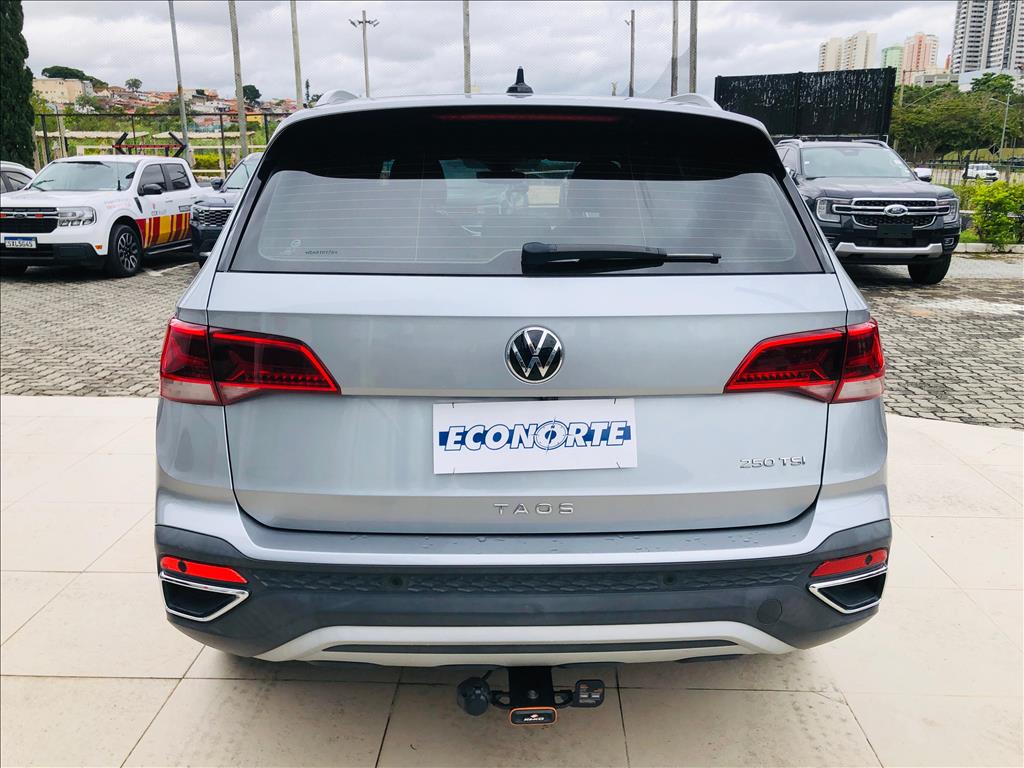 TAOS 1.4 250 TSI TOTAL FLEX HIGHLINE AUTOMÁTICO4