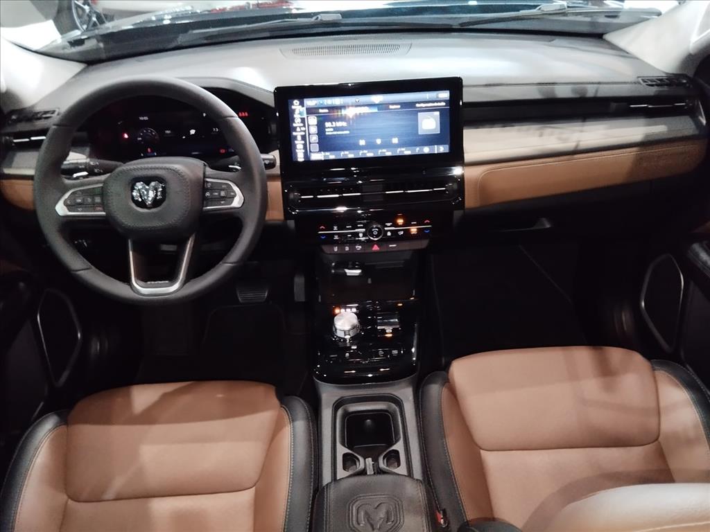 RAMPAGE 2.0 HURRICANE 4 TURBO GASOLINA LARAMIE 4X4 AUTOMÁTICO11