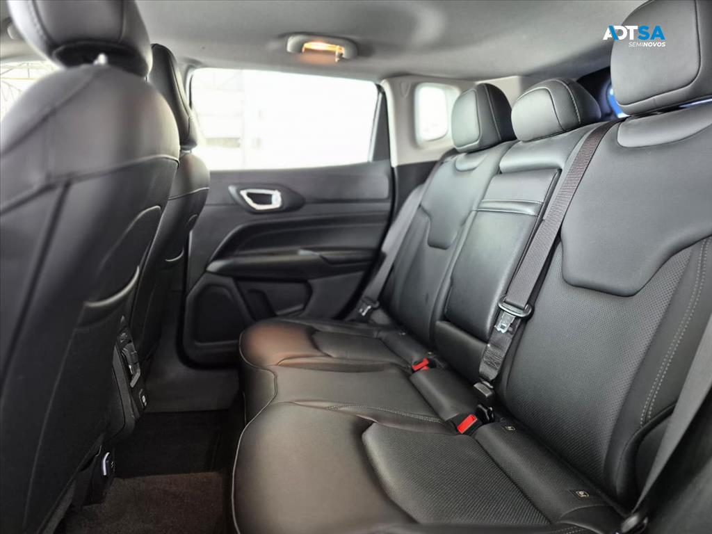 JEEP COMPASS 1.3 T270 TURBO FLEX LONGITUDE AT6