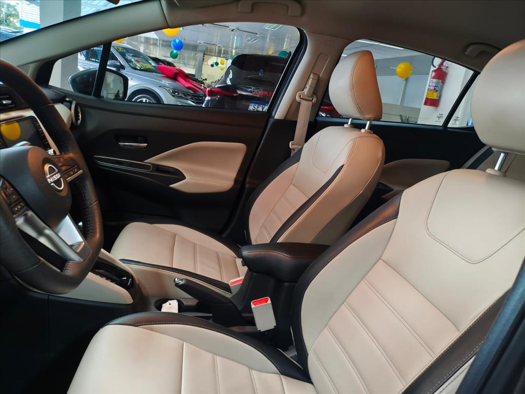 VERSA 1.6 16V FLEX EXCLUSIVE XTRONIC6