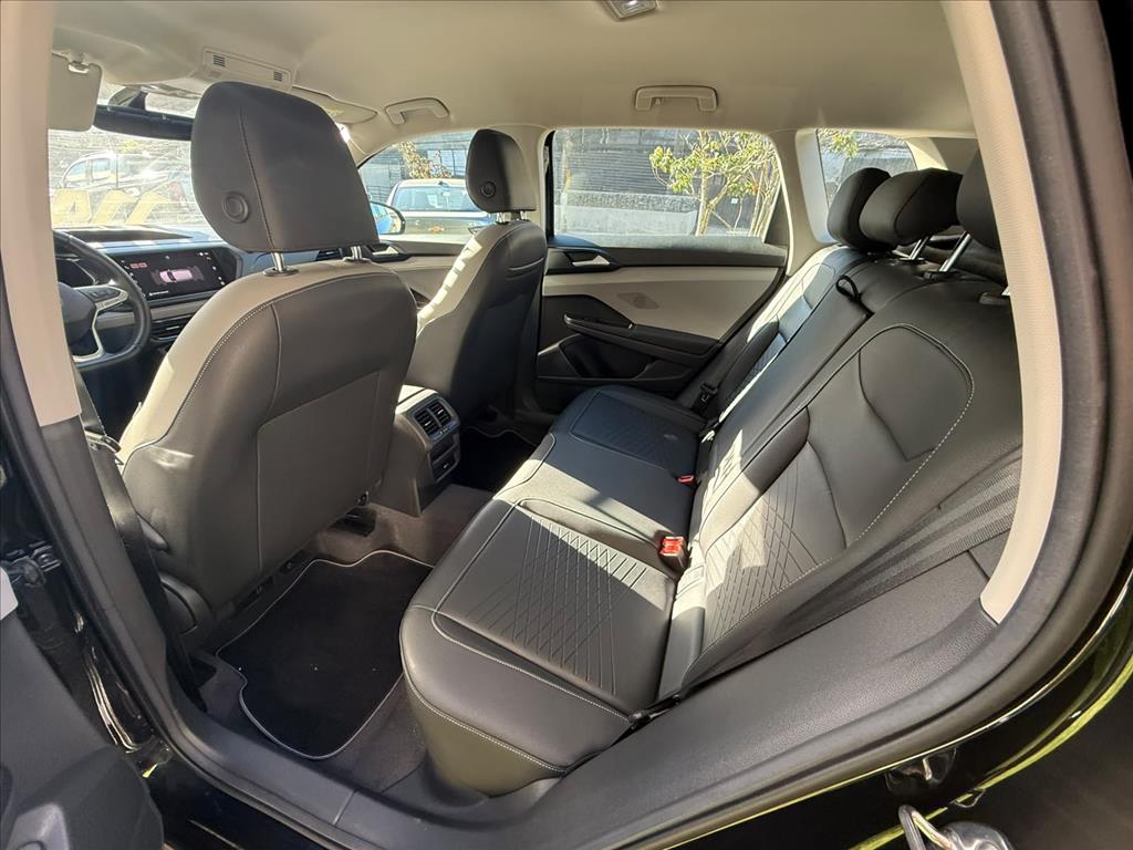 TAOS 1.4 250 TSI TOTAL FLEX COMFORTLINE AUTOMÁTICO15