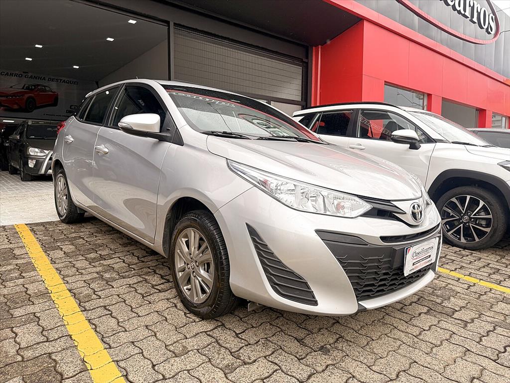 Toyota Yaris - 1.5 16V FLEX XL PLUS CONNECT MULTIDRIVE