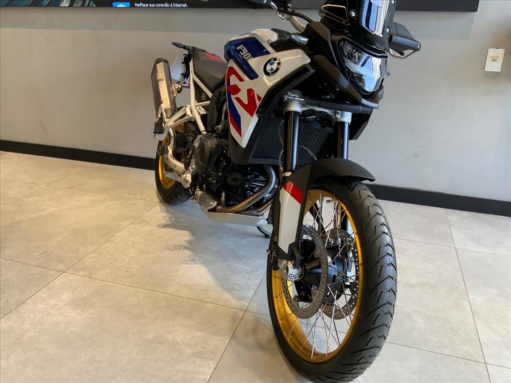 BMW Motorrad-F-900 GS TROPHY