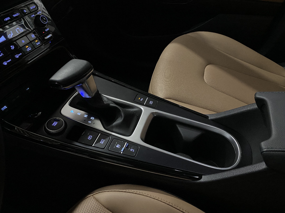 Hyundai-CRETA-1.0 TGDI FLEX PLATINUM AUTOMÁTICO