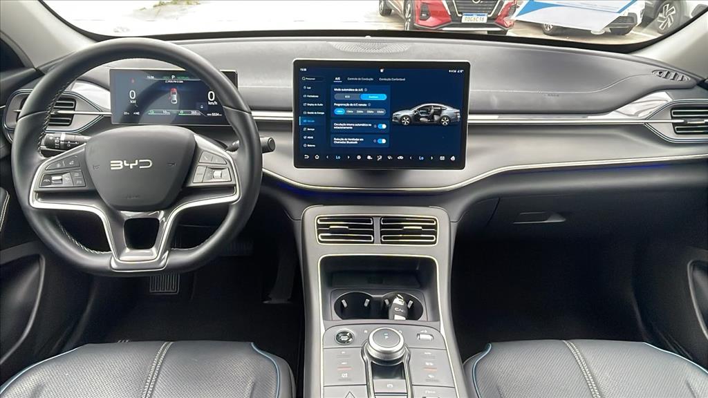 KING 1.5 DM-I PHEV GS AUTOMÁTICO9