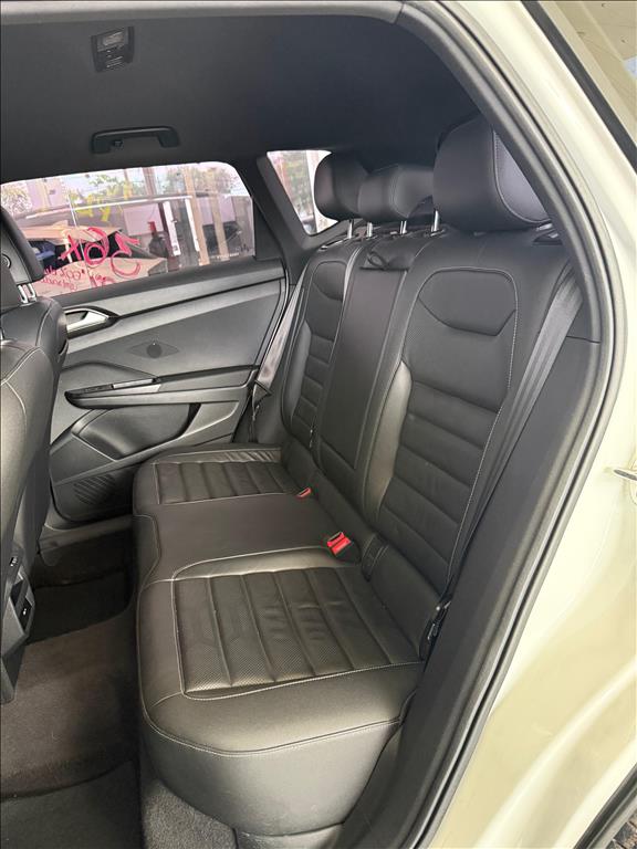 TAOS 1.4 250 TSI TOTAL FLEX HIGHLINE AUTOMÁTICO8