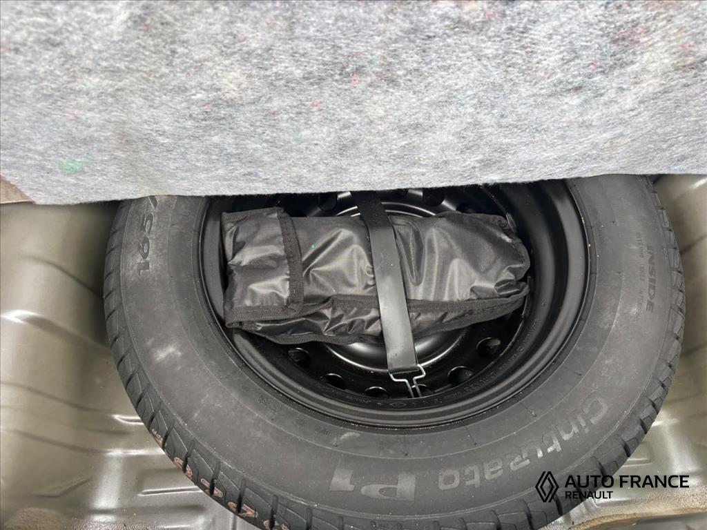 KWID 1.0 12V SCE FLEX OUTSIDER MANUAL16