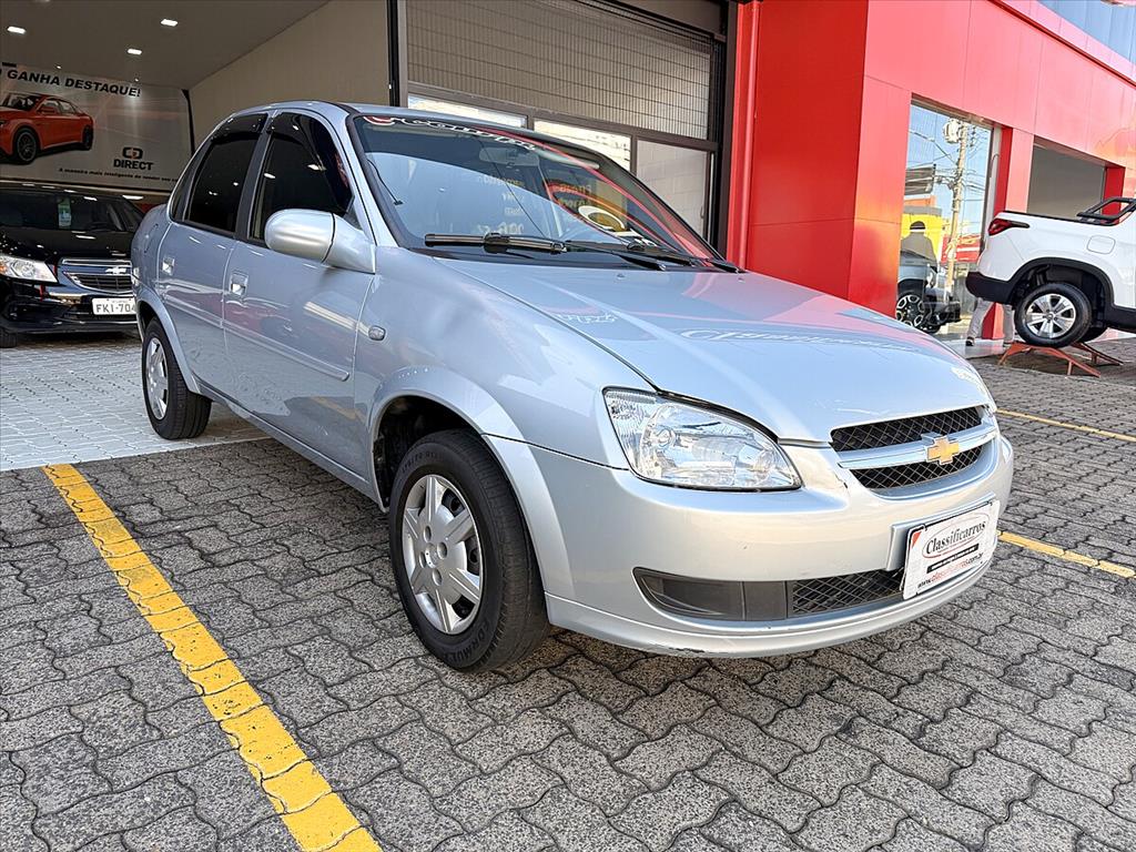 Chevrolet Classic - 1.0 MPFI LS 8V FLEX 4P MANUAL
