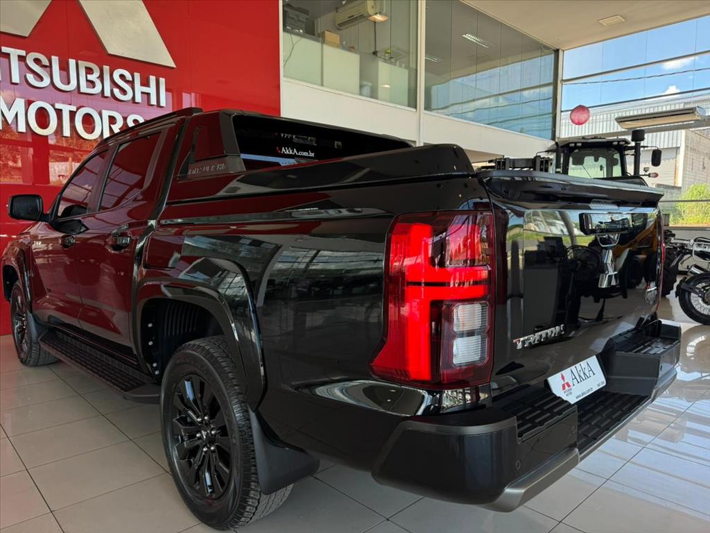 Mitsubishi-TRITON-2.4 BITURBO DIESEL CD KATANA SR80 4X4 AUTOMÁTICO