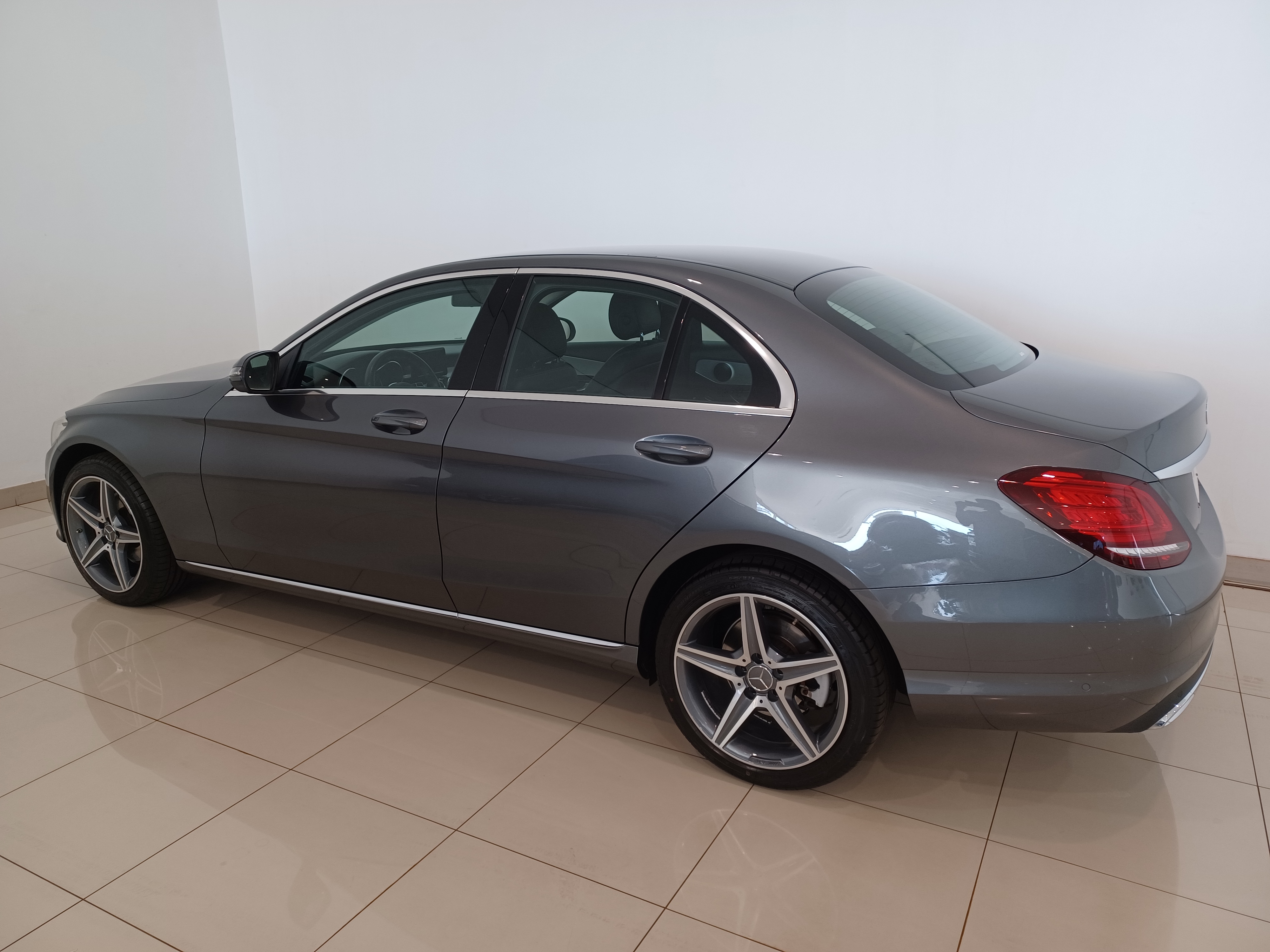 MERCEDES BENZ-C 180-1.6 CGI FLEX AVANTGARDE 9G-TRONIC