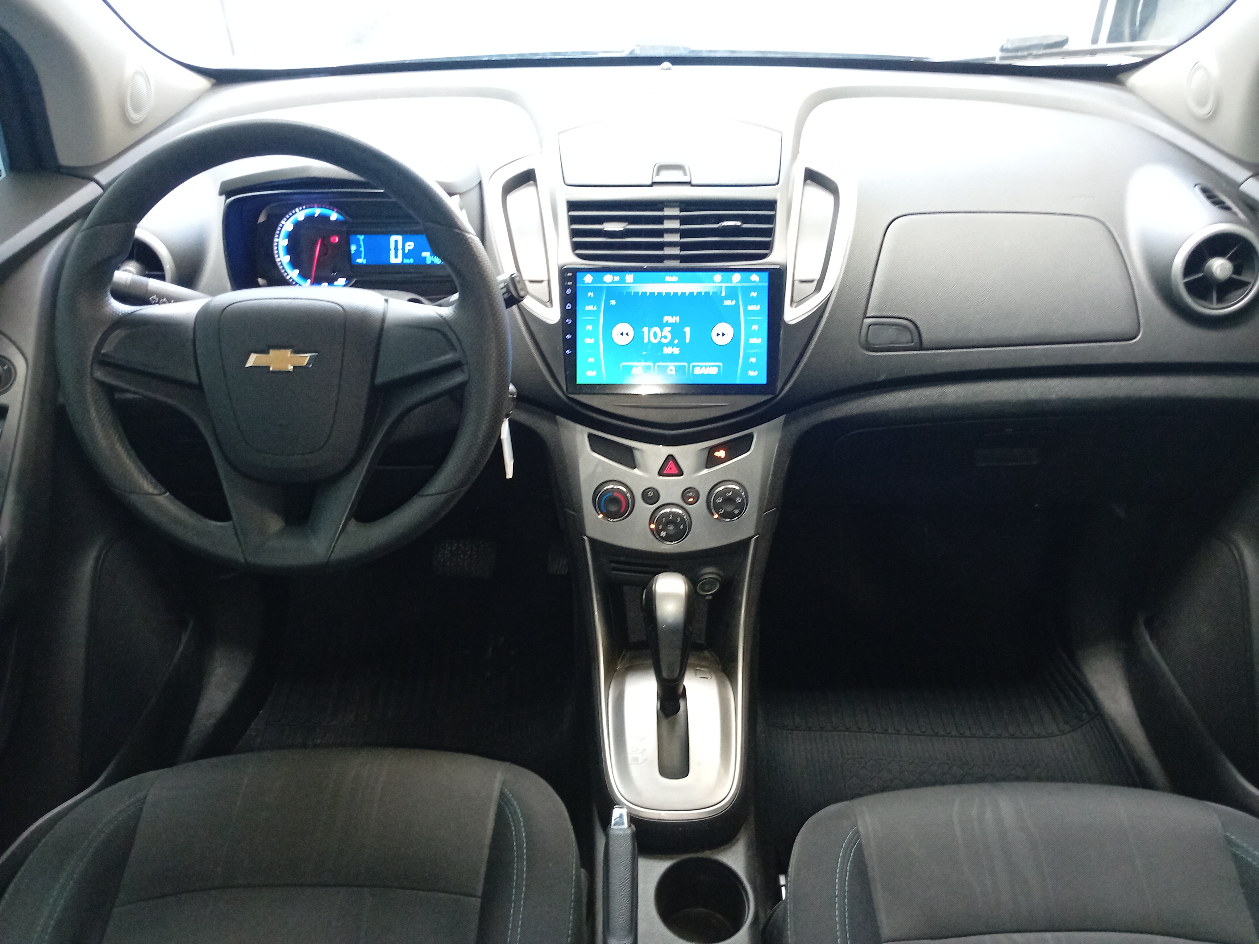 TRACKER 1.8 MPFI LT 4X2 16V FLEX 4P AUTOMÁTICO8