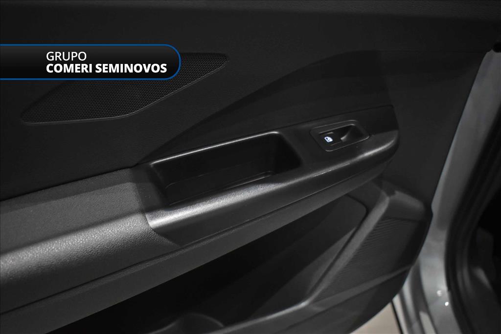 TAOS 1.4 250 TSI TOTAL FLEX HIGHLINE AUTOMÁTICO18