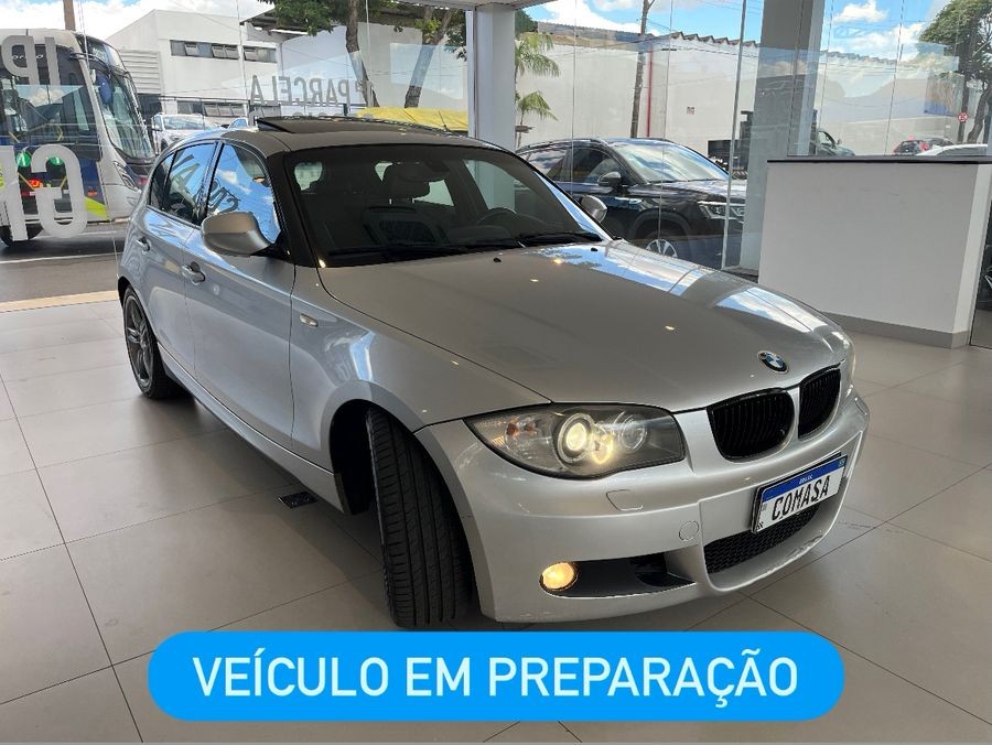 130i 3.0 SPORT HATCH 24V GASOLINA 4P AUTOMÁTICO2