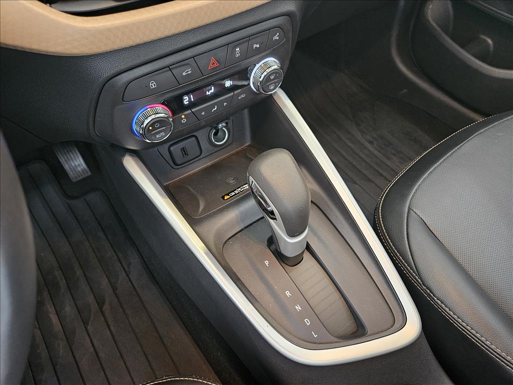 ONIX 1.0 TURBO FLEX PREMIER AUTOMÁTICO10