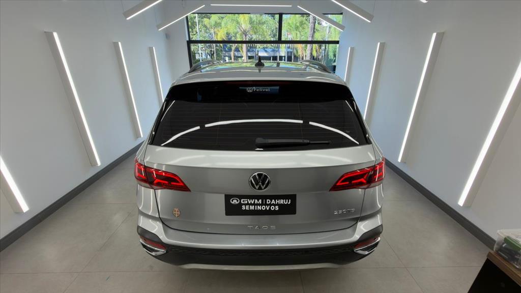 TAOS 1.4 250 TSI TOTAL FLEX COMFORTLINE AUTOMÁTICO2