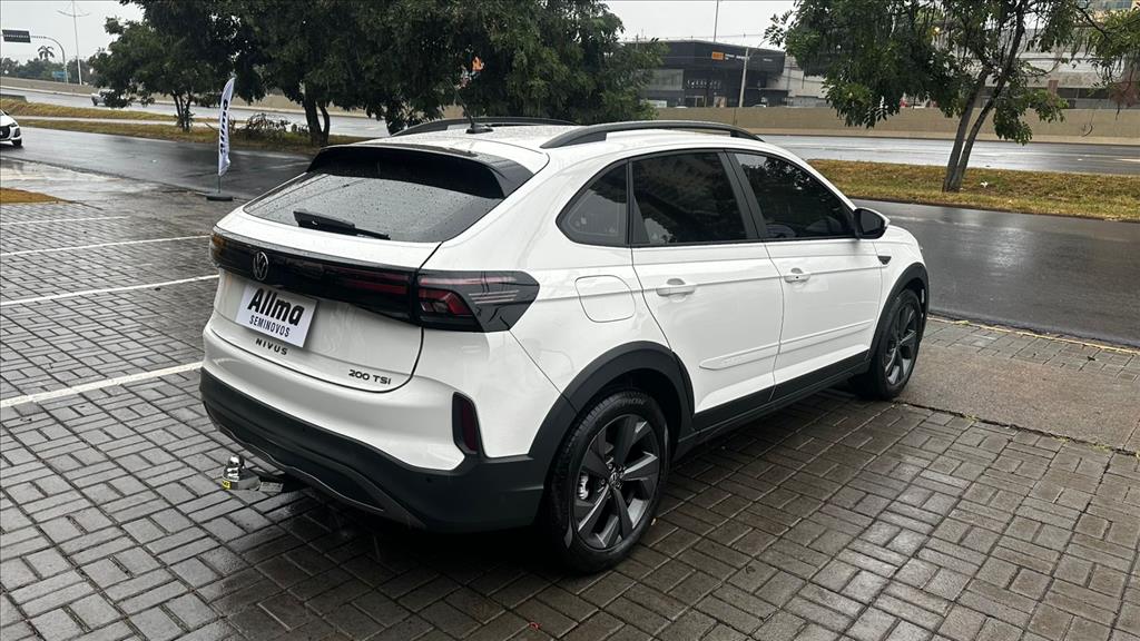 NIVUS 1.0 200 TSI TOTAL FLEX COMFORTLINE AUTOMÁTICO12