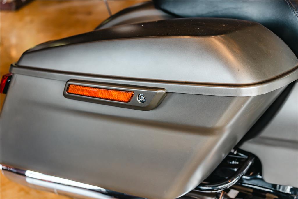 STREET GLIDE5