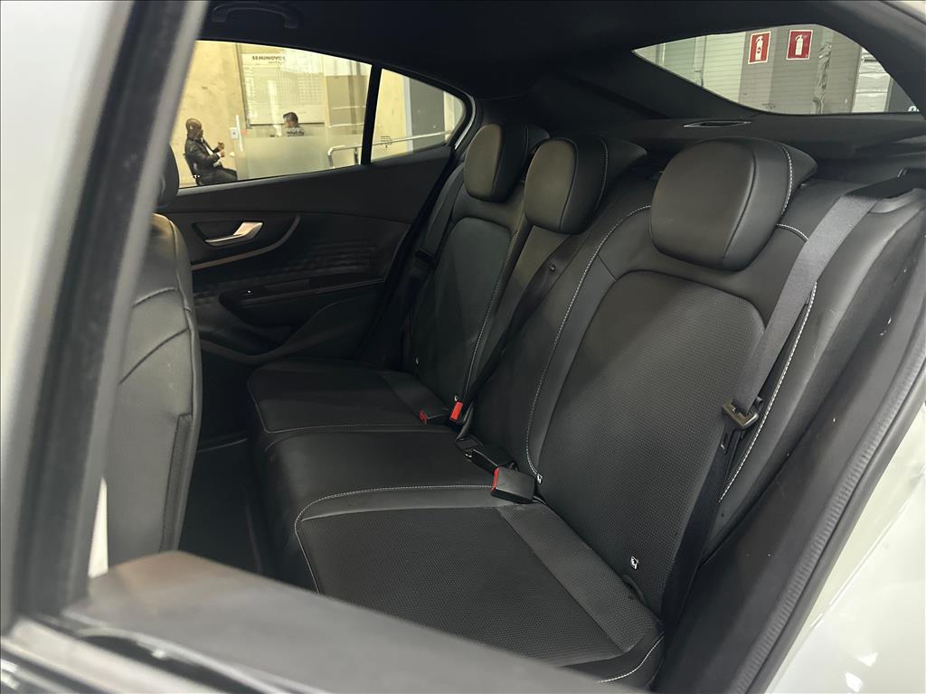 FASTBACK 1.0 TURBO 200 HYBRID IMPETUS CVT8