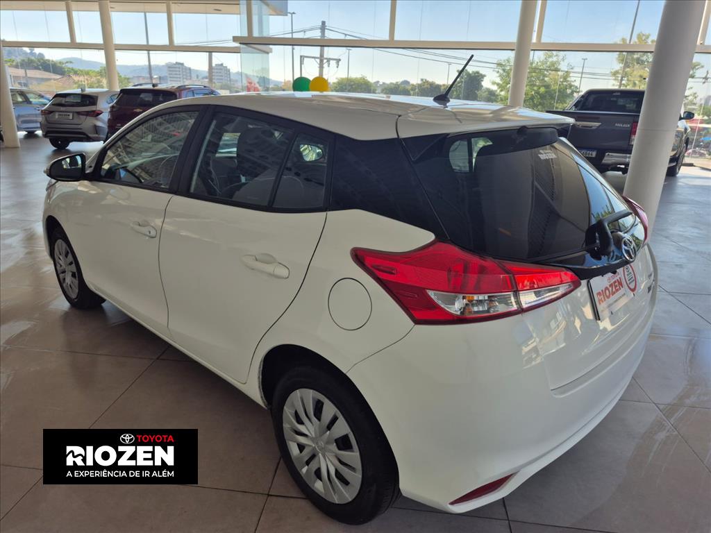 YARIS 1.3 16V FLEX XL LIVE MULTIDRIVE1