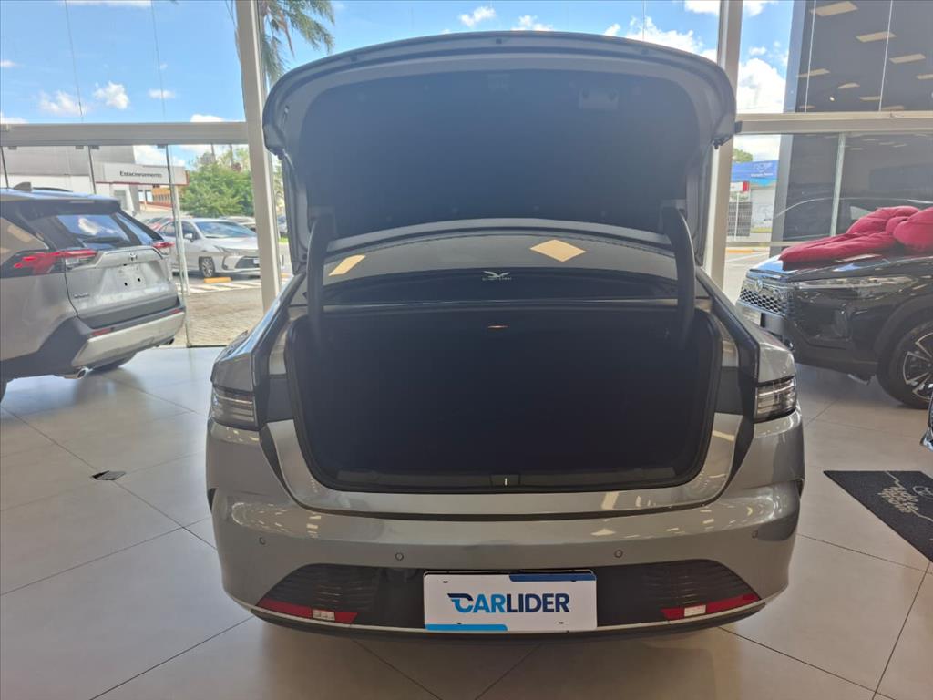 KING 1.5 DM-I PHEV GS AUTOMÁTICO8