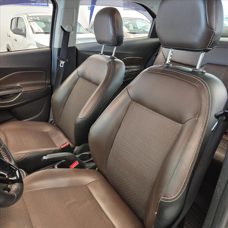 COBALT 1.8 MPFI LTZ 8V FLEX 4P MANUAL