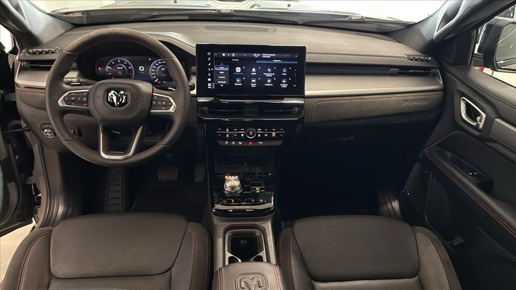 RAMPAGE 2.0 HURRICANE 4 TURBO GASOLINA R/T 4X4 AUTOMÁTICO7