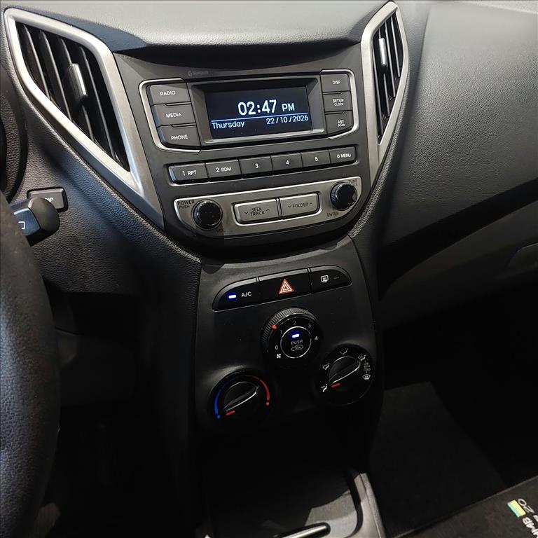 HB20S 1.0 COMFORT PLUS 12V FLEX 4P MANUAL10