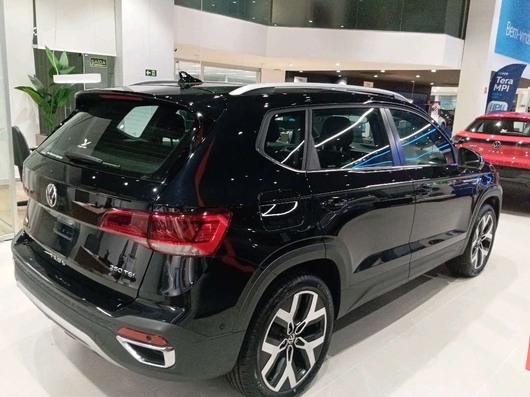 TAOS 1.4 250 TSI TOTAL FLEX HIGHLINE AUTOMÁTICO6