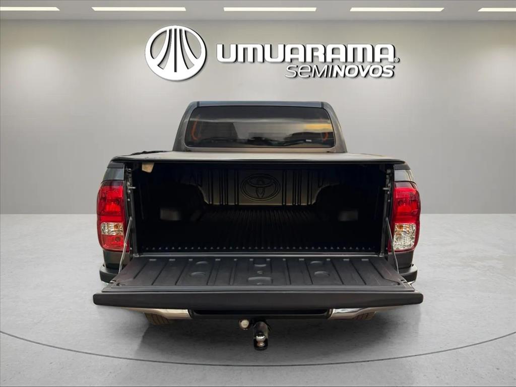 HILUX 2.8 D-4D TURBO DIESEL CD SRV 4X4 AUTOMÁTICO6