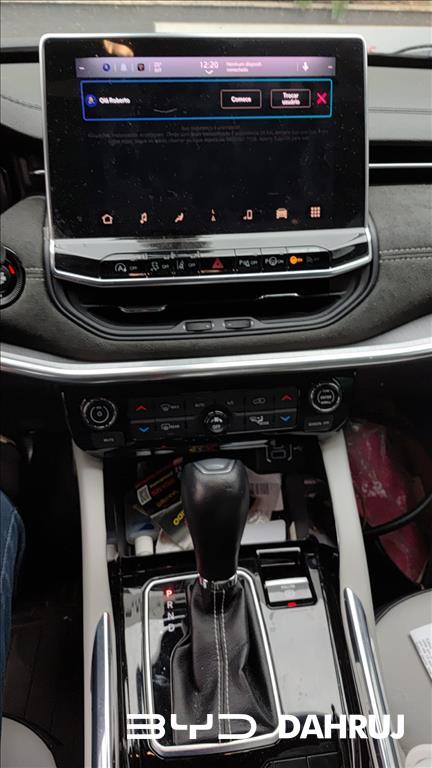 COMMANDER 1.3 T270 TURBO FLEX OVERLAND AT65