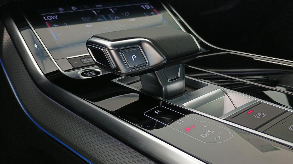 Q7 3.0 55 TFSI MHEV S-LINE QUATTRO TIPTRONIC8