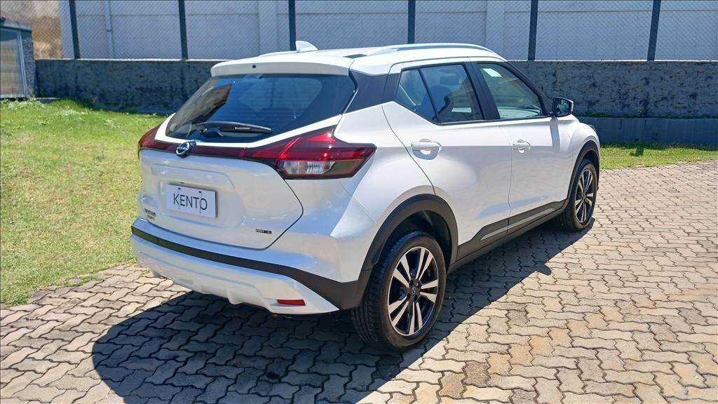 KICKS PLAY 1.6 16V FLEXSTART ADVANCE PLUS XTRONIC3