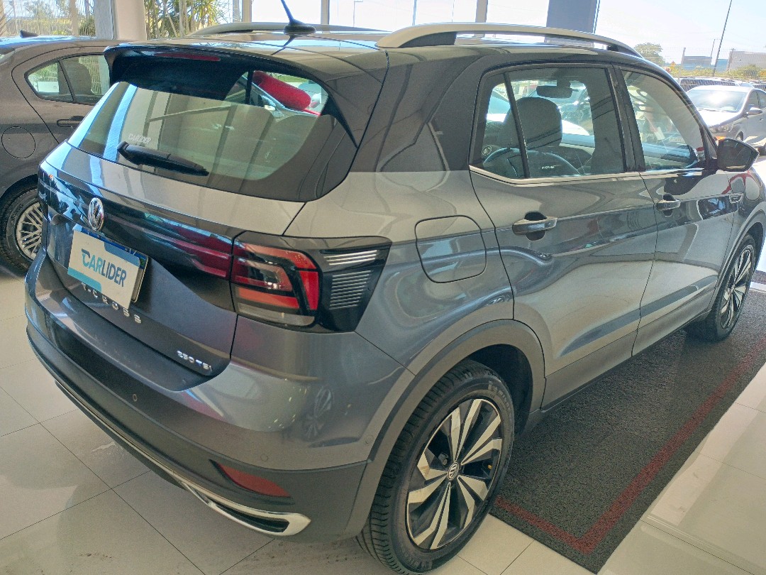 T-CROSS 1.4 250 TSI TOTAL FLEX HIGHLINE AUTOMÁTICO2