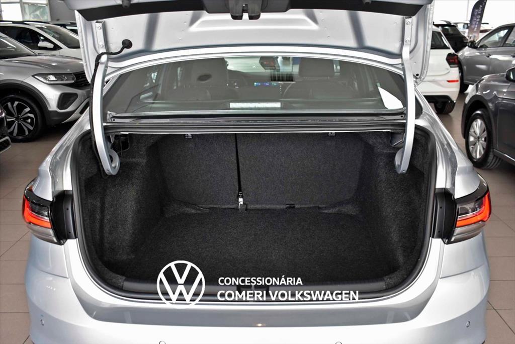 VIRTUS 1.0 200 TSI HIGHLINE AUTOMÁTICO4