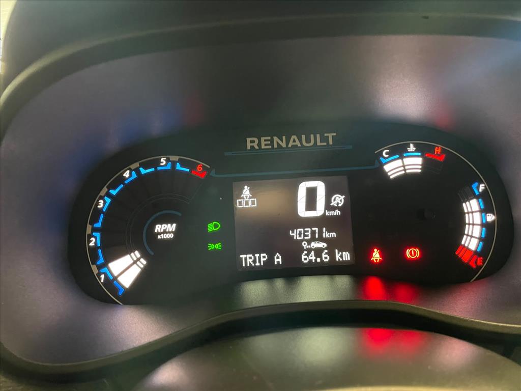 KWID 1.0 12V SCE FLEX OUTSIDER MANUAL10