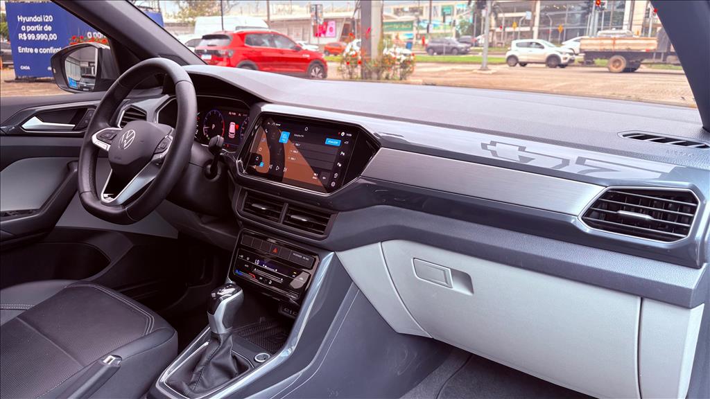 T-CROSS 1.4 250 TSI TOTAL FLEX HIGHLINE AUTOMÁTICO10