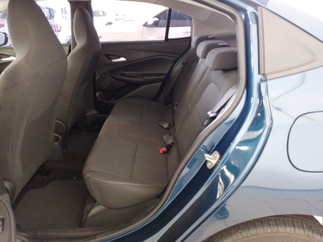 GM - Chevrolet-ONIX PLUS-1.0 TURBO FLEX LT MANUAL