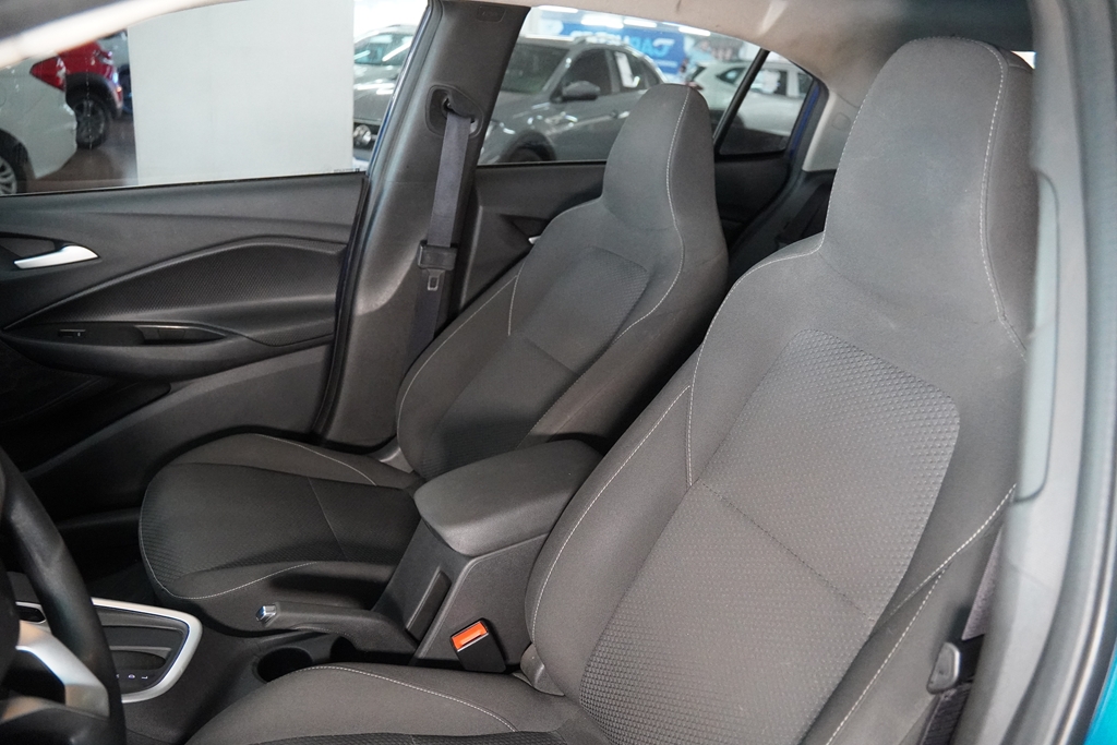 ONIX 1.0 TURBO FLEX LT AUTOMÁTICO8