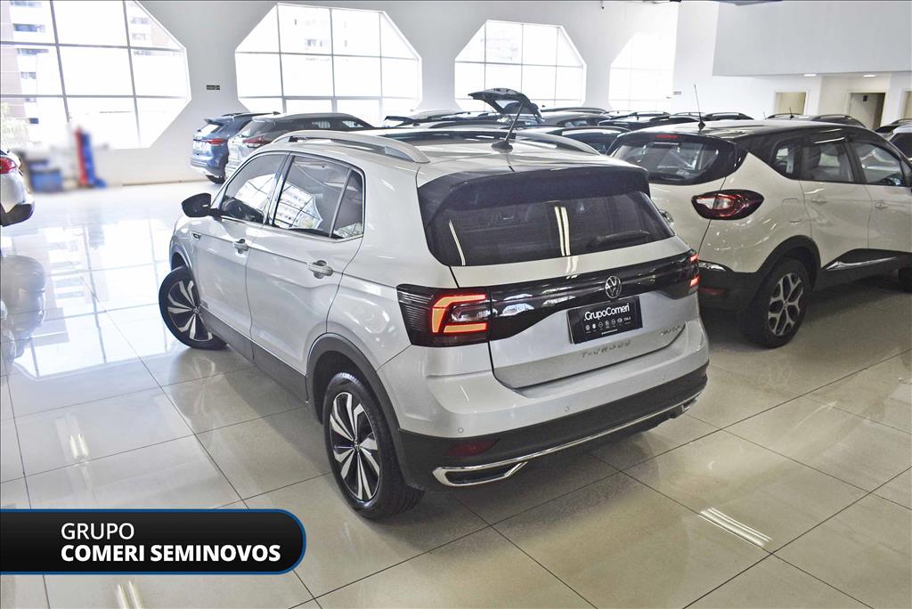 2023 VOLKSWAGEN T-CROSS 1.4 250 TSI TOTAL FLEX HIGHLINE AUTOMÁTICO